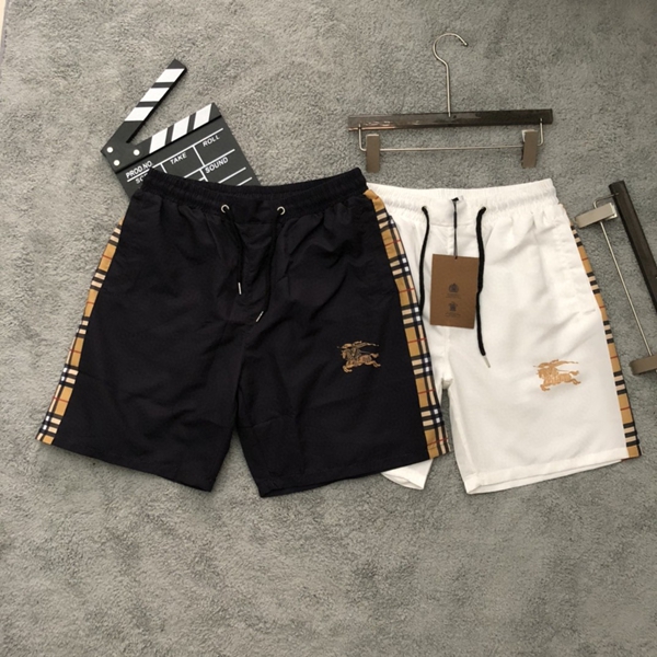 ブランドハーフパンツ正面デザイン